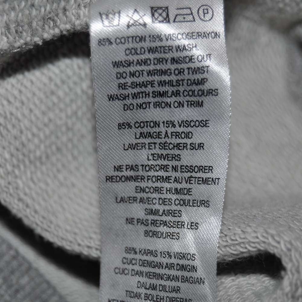 098 FRENCH CONNECTION Gray Panda Bear Hsing Hsing Jumper Pullover S - Picture 7 of 8